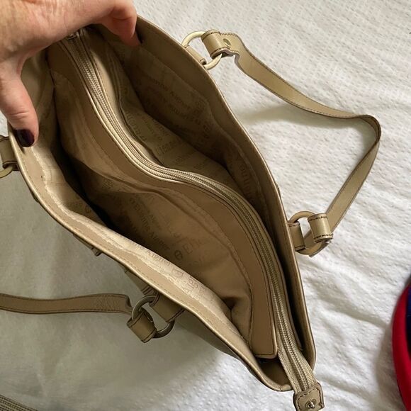 Large vintage Etienne Aigner greige shoulder bag - Picture 3 of 4